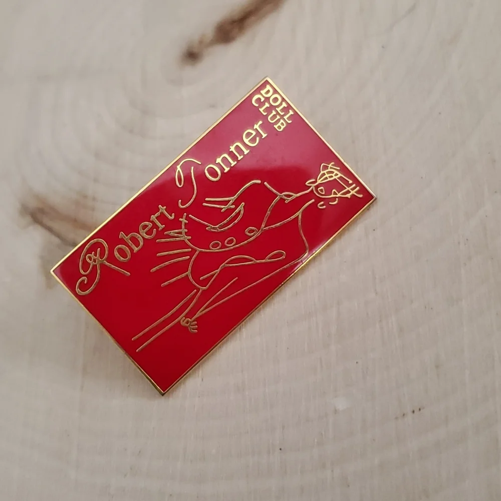 Robert Tonner Doll Club Red Pin Brooch - Picture 2 of 3